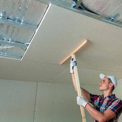 Καλή τιμή πίνακας γύψου 4x8 12mm, εκλεπτυμένος ξηρός τοίχος πίνακας ασβεστοκονιάματος ακρών για το ανώτατο όριο σε απευθείας σύνδεση