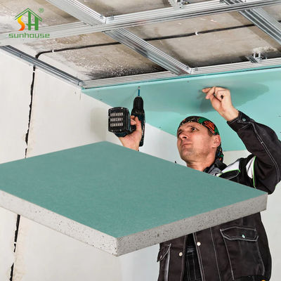 Καλή τιμή 4x8 15mm ανθεκτική πυρκαγιά γυψοσανίδας υγρασίας που εκτιμάται για τις κουζίνες λουτρών σε απευθείας σύνδεση