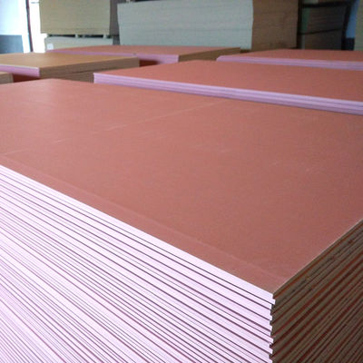 Πλακέτα από υδρατμικό γύψο 1220x2440mm με κοκκωτή άκρη, με υγρασία ≤ 5%