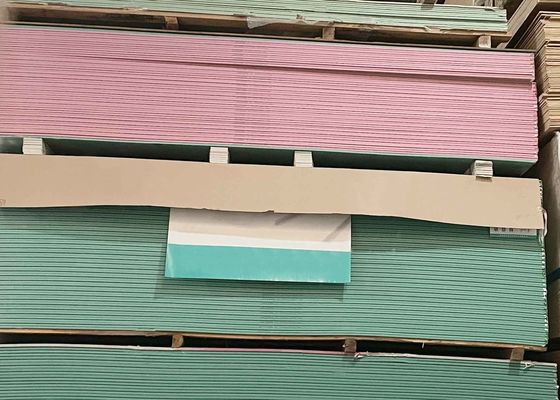 Καλή τιμή Νέο στυλ Knauf Καλή επίπεδεια Ανθεκτική στη μούχλα πλαστική σανίδα με σύγχρονη διακόσμηση που χρησιμοποιείται για οροφή γύψου σε απευθείας σύνδεση